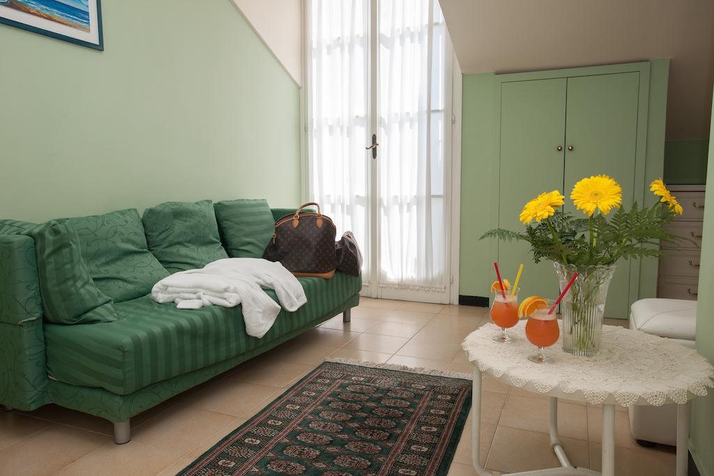 Hotel Splendid Mare Laigueglia Εξωτερικό φωτογραφία