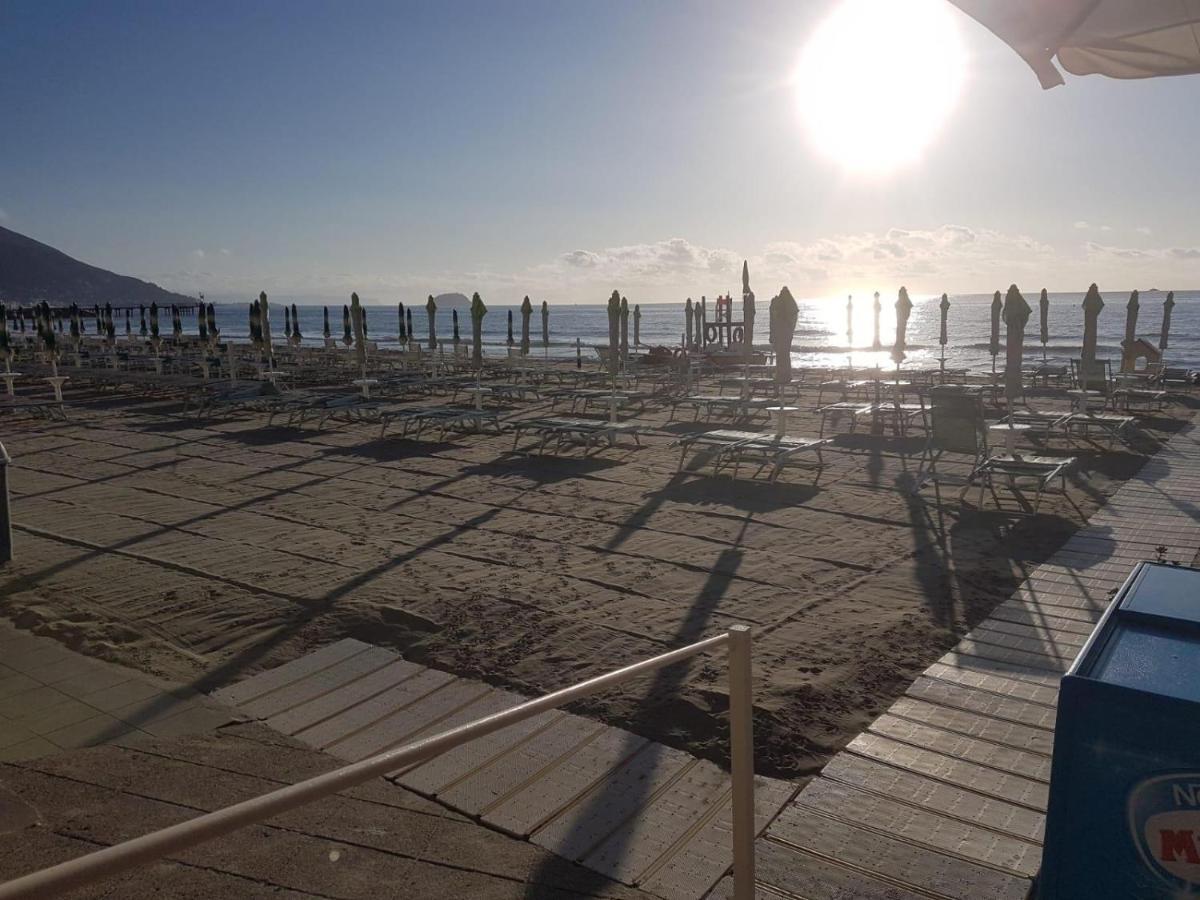 Hotel Splendid Mare Laigueglia Εξωτερικό φωτογραφία